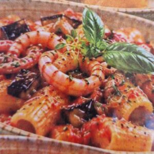 Maccheroni con Calamaretti e Melanzana